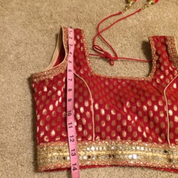 Beautiful Red & Cream Mirror Work Indian/Bollywood/Pakistani Lehenga Choli - Picture 9 of 17